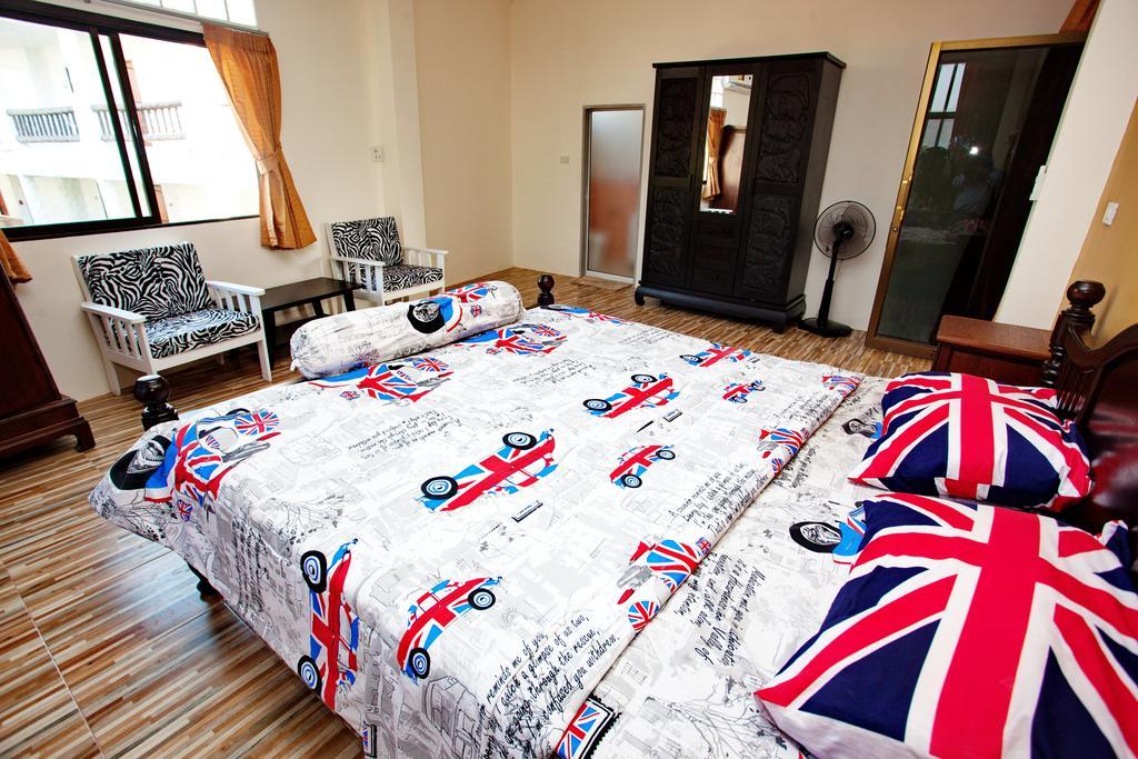 Sea Breeze Guest House Cha-Am Rum bild