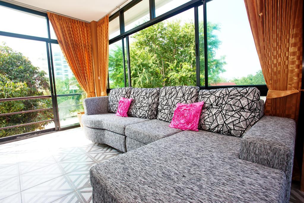 Sea Breeze Guest House Cha-Am Rum bild