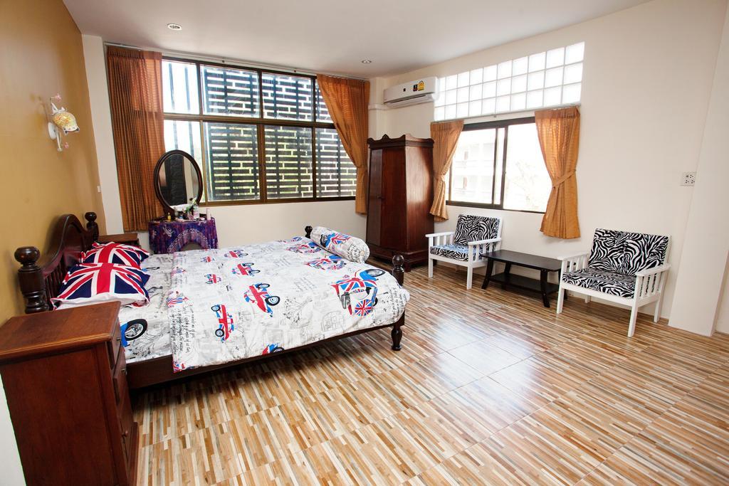 Sea Breeze Guest House Cha-Am Rum bild