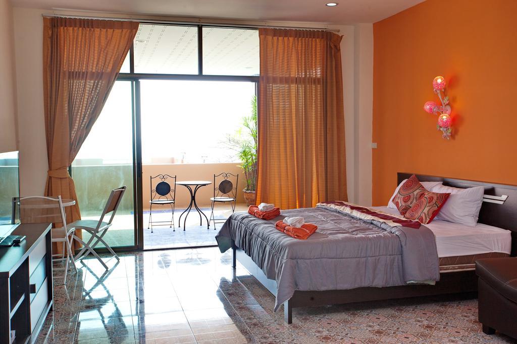 Sea Breeze Guest House Cha-Am Rum bild