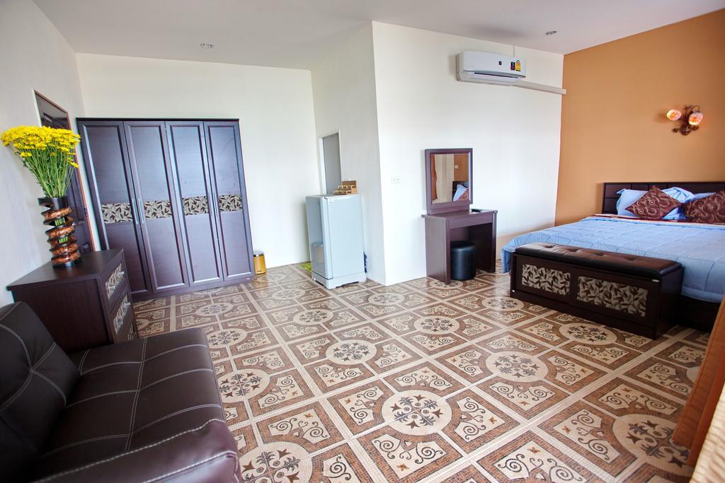 Sea Breeze Guest House Cha-Am Rum bild